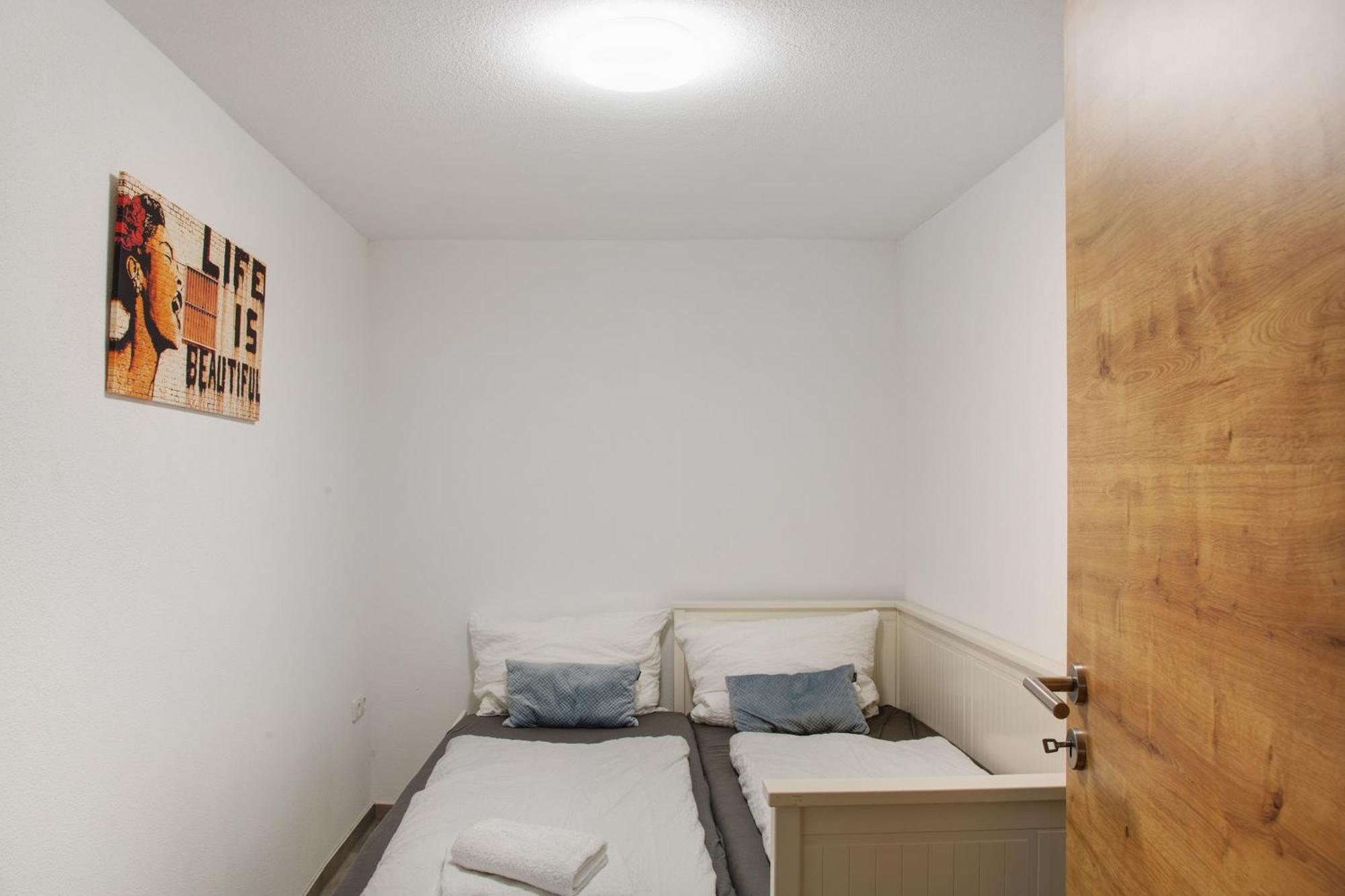 Felicitas Apartamento Tann  Exterior foto